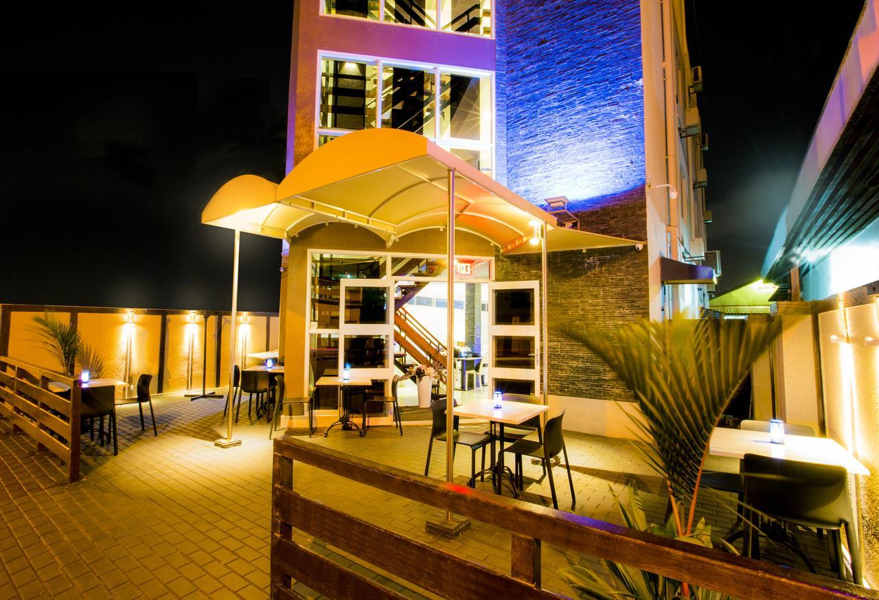 Q-Inn Boutique Hotel Paramaribo Luaran gambar
