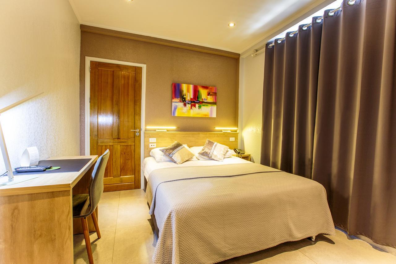 Q-Inn Boutique Hotel Paramaribo Luaran gambar