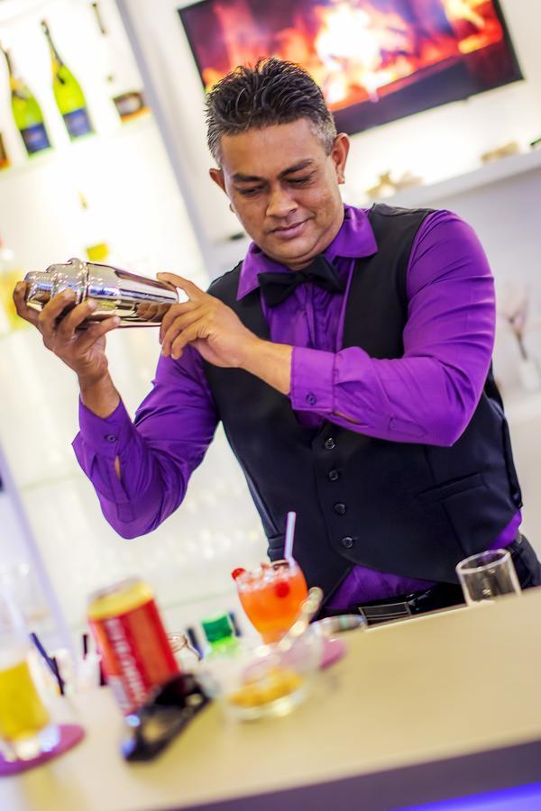 Q-Inn Boutique Hotel Paramaribo Luaran gambar